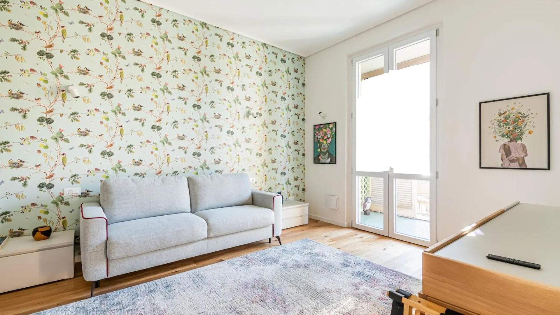 Florence Charme Superior Apartment With Balcony